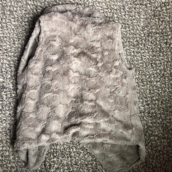 Elevanses Shrug Sweater-Vest - Picture 5 of 5